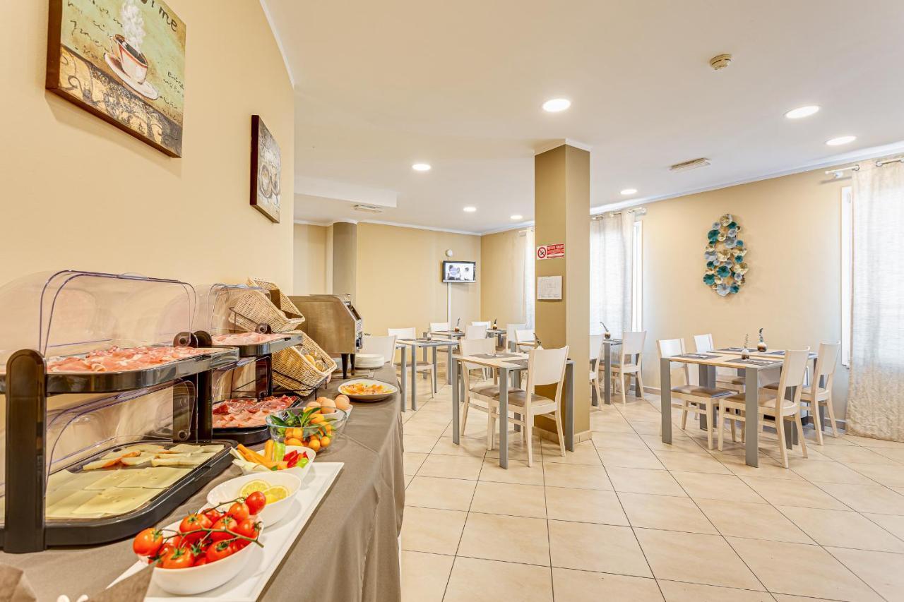 Hotel-Residence-B&B Le Dune Beach Service Included Lido Adriano Exterior foto